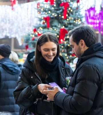 Головне за 19 листопада: перенесення Різдва і Святого Миколая, біль Олі Сумської, літак на ЧС-2022, що падає і нові ціни на сіль