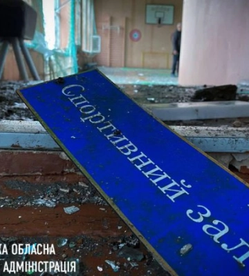 Росіяни зруйнували на Херсонщині 14 шкіл, 81 частково пошкодили, - керівник ОВА