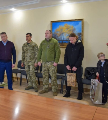 В Ізмаїлі матері полеглого Героя-прикордонника вручили орден «За мужність» ІІІ ступеня