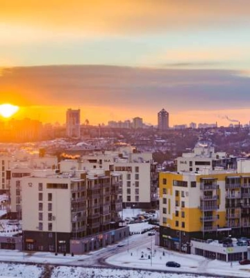 На нові квартири в Києві — майже нульовий попит. Але вони все одно дорожчають