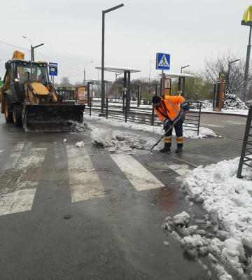 В КГВА призывают киевлян в воскресенье пользоваться общественным транспортом из-за ухудшения погодных условий