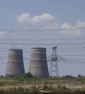 На території Запорізької АЕС вчора та сьогодні пролунало більше 10 вибухів – МАГАТЕ