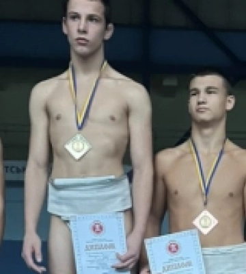 Сумоїсти з Рівненщини привезли нагороди Чемпіонату України