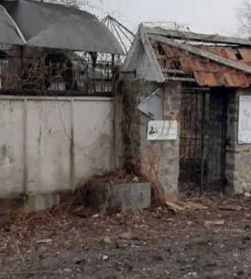 Три російські ракети влучили в будівлю придорожного ресторану на Запоріжжі