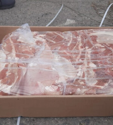 На Одесской таможне было обнаружено более 700 тонн мяса белорусского производства. Его передадут на нужды армии, - ГБР. ФОТОрепортаж