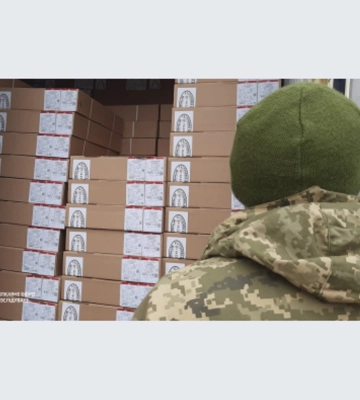 На Одеській митниці виявили понад 700 тонн м’яса білоруського виробництва. Його передадуть на потреби армії, - ДБР. ФОТОрепортаж