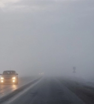Водіїв попереджають про туман та ожеледицю