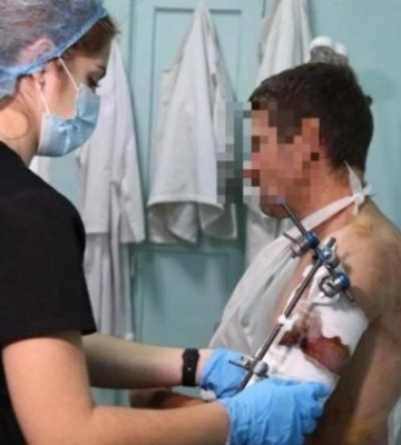 Міські лікарні Дніпра продовжують рятувати поранених унаслідок бойових дій