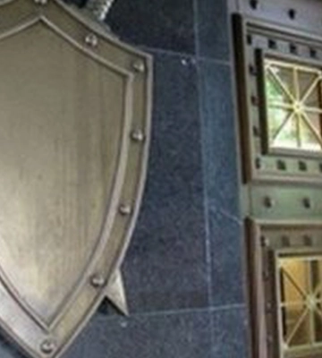 НАБУ та САП викрили ексдиректора бронетанкового заводу та його заступника на розкраданні деталей до бронетехніки у 2014 році