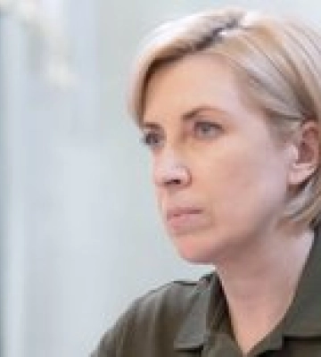 Вице-премьер Верещук призывает жителей Херсона эвакуироваться на зиму
