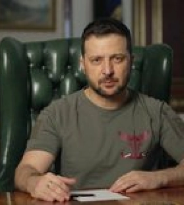 День ДШВ. Зеленский рассказал, в каких боях отличились украинские бригады десантников