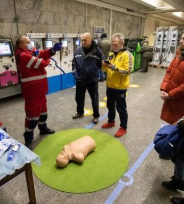 КМДА оприлюднила перелік станцій київського метрополітену, на яких проводитимуться тренінги з домедичної допомоги
