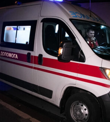 Окупанти вкрали на Херсонщині 17 автомобілів швидкої допомоги, - МОЗ