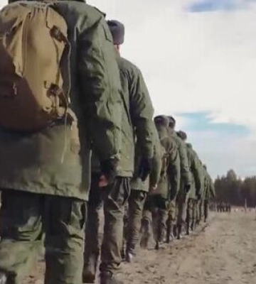 Мобилизированным в &quot;лнр&quot; выдают форму погибших и раненых военных - ОВА