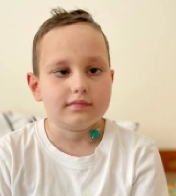 У Львові рятують дитину із раком мозку, від якої відмовилися за кордоном