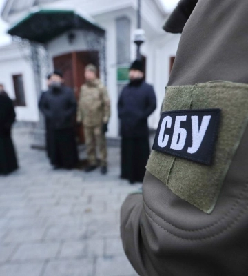 СБУ підтвердила обшуки в лаврі у Києві — перші фото