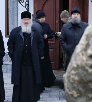 СБУ, полиция и Нацгвардия проводят меры по безопасности в Киево-Печерской Лавре