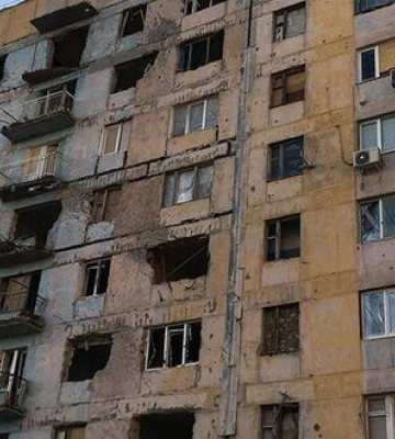 Доба на Донеччині: масований артобстріл центру Авдіївки, удари по Майорську