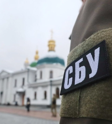 СБУ проводить обшуки у Києво-Печерській Лаврі