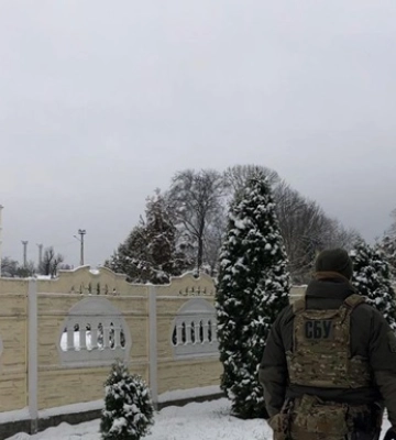 СБУ обшукує монастирі та храми на Рівненщині