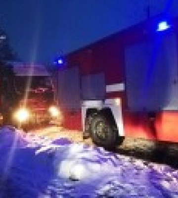 Житомирщину замело снігом: рятувальники показали наслідки негоди