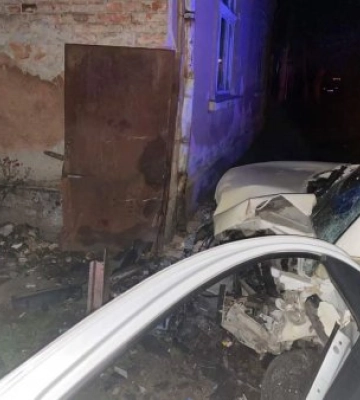 На Закарпатті п&#039;яний водій вчинив смертельне ДТП: Моторошні подробиці від поліцейських 