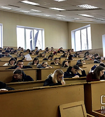 В этом году в колледжах и профтехах Днепропетровщины почти 16 тысяч первокурсников