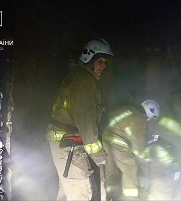 На Одещині загорівся будинок, рятувальники виявили тіла трьох людей, - ФОТО