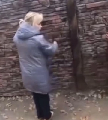 В Херсоне публикуют видео задержания коллаборанта