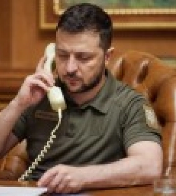 Зеленский поздравил Токаева с победой на выборах президента Казахстана
