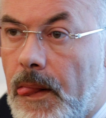 Ексміністра освіти Табачника підозрюють у держзраді: координував роботу окупантів на захоплених РФ територіях