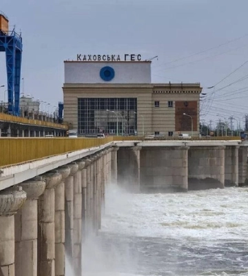 Британська розвідка оцінила пошкодження мосту в районі Каховської ГЕС