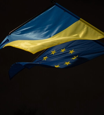 Боррель и Блинкен заверили, что ракетная тактика РФ не поколебит поддержку Украины