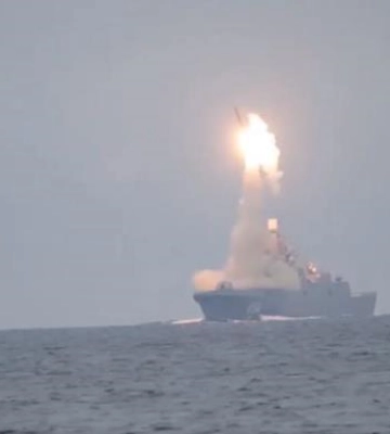 На боевом дежурстве находятся корабли РФ с сотней ракет Калибр - ВМС