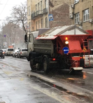 Синоптики попереджають: 17-18 листопада на дорогах Львова буде ожеледиця