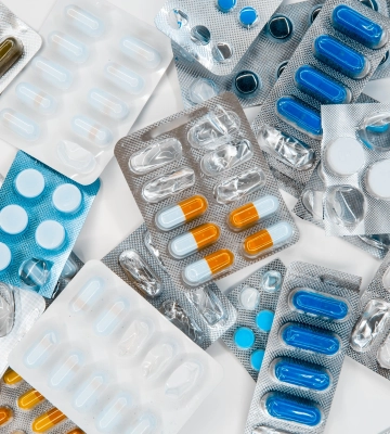 Українцям відшкодовуватимуть 50% вартості ліків: хто може отримати допомогу