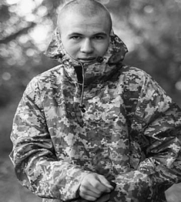 Криворіжці просять присвоїти гімназії №122 ім’я її випускника Івана Покидька
