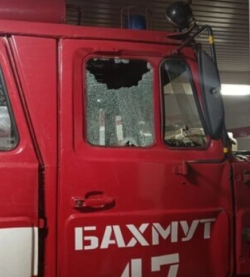 Враг попал в пожарно-спасательную часть в Бахмуте, - ГСЧС. ФОТО