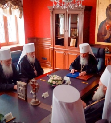 Синод УПЦ: кадровые решения, восстановление мироварения, новые праздники и богослужебные тексты