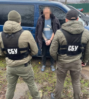 &quot;Наводив російські ракети на військові та енергетичні об&#039;єкти на Харківщині&quot;: затримали можливого коригувальника