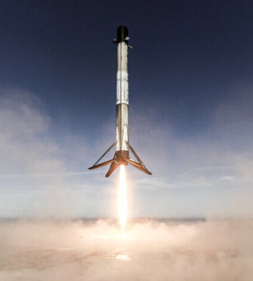 Компания SpaceX запустила ракету с европейским спутником связи