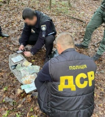 Повідомлено про підозру мешканцю Харківщини, який мав сприяти ухилянтам в перетині кордону на Закарпатті (ФОТО)