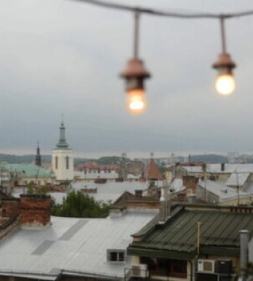 Закладам харчування і продуктовим магазинам у Львові пропонують відшкодовувати 50% вартості генераторів