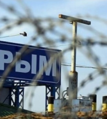 росіяни будують оборонні смуги на підступах до Криму