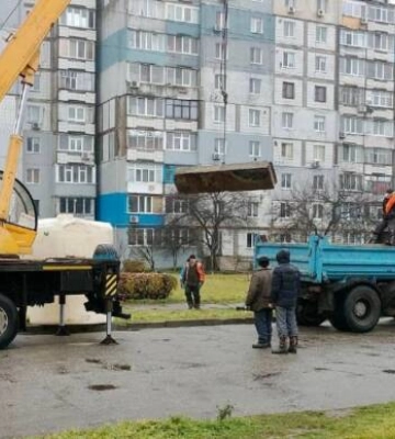 У Кропивницькому водоканал встановлює стаціонарні резервуари для води