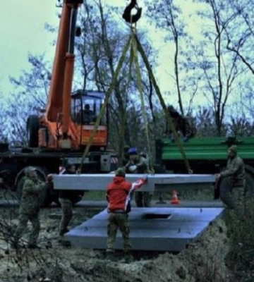 У Київській області будують фортифікаційні споруди. ФОТО