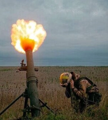 Війська РФ зосереджують основні зусилля на веденні наступальних дій на Бахмутському та Авдіївському напрямках, - Генштаб ЗСУ
