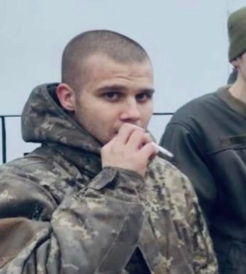 Волинянин, якого захопили росіяни на острові Зміїний, повертається з полону