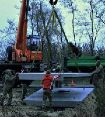 На Київщині будують фортифікаційні споруди