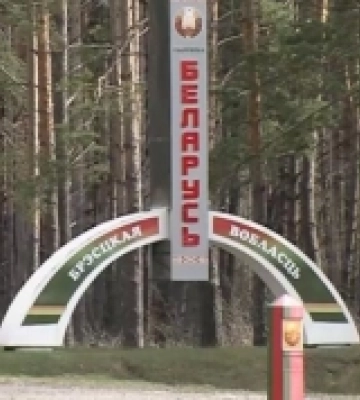 Рівненщина: на кордоні з Білоруссю військове керівництво визначає ділянки для підсилення фортифікаційними спорудами